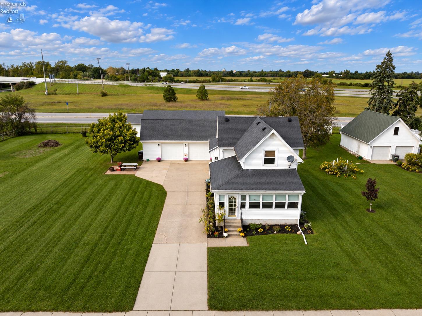 5920 Clover Lane