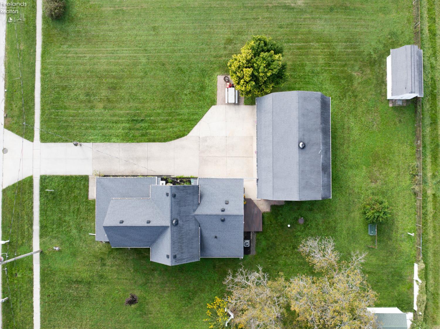 5920 Clover Lane