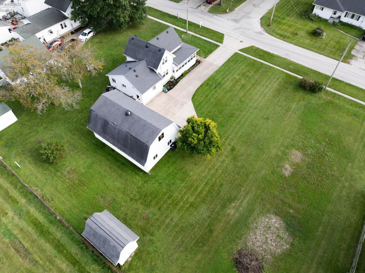 5920 Clover Lane