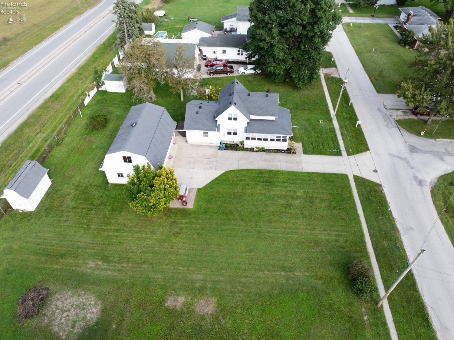 5920 Clover Lane