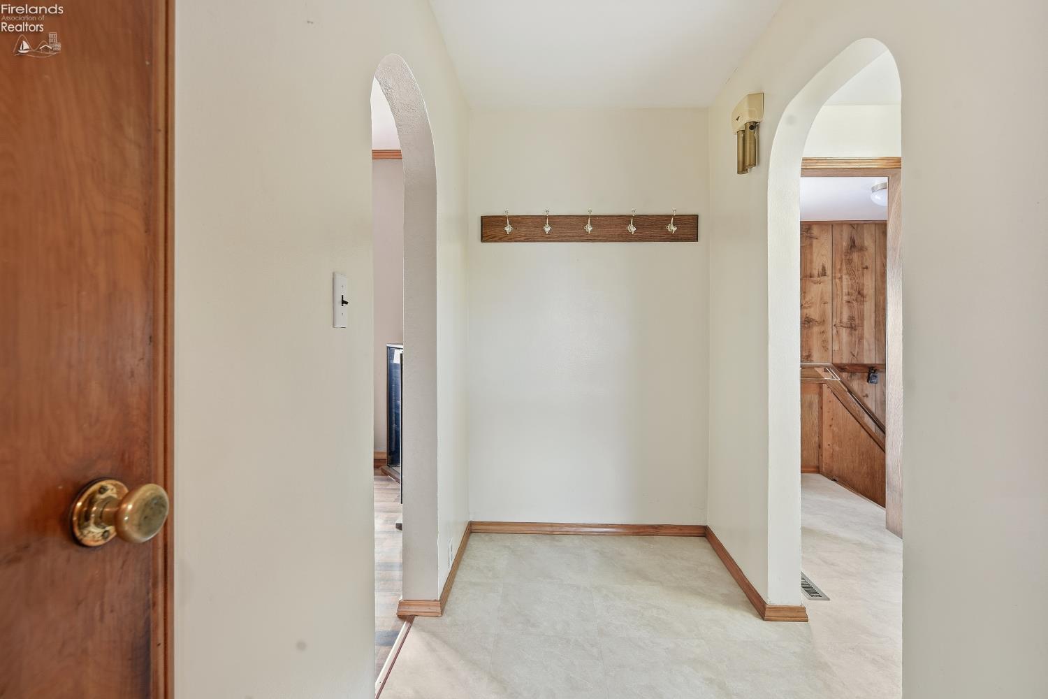 5920 Clover Lane