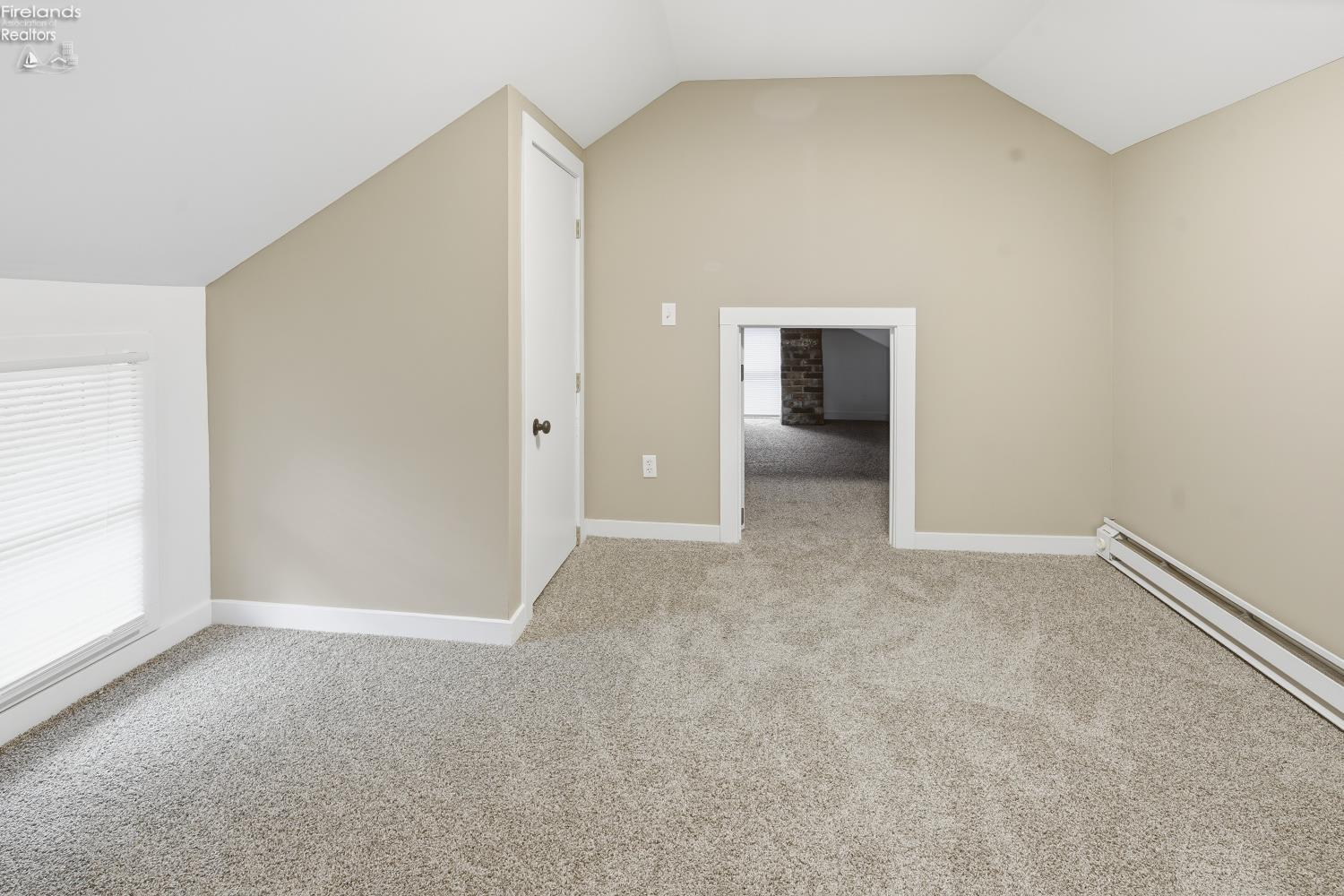 434 White Road