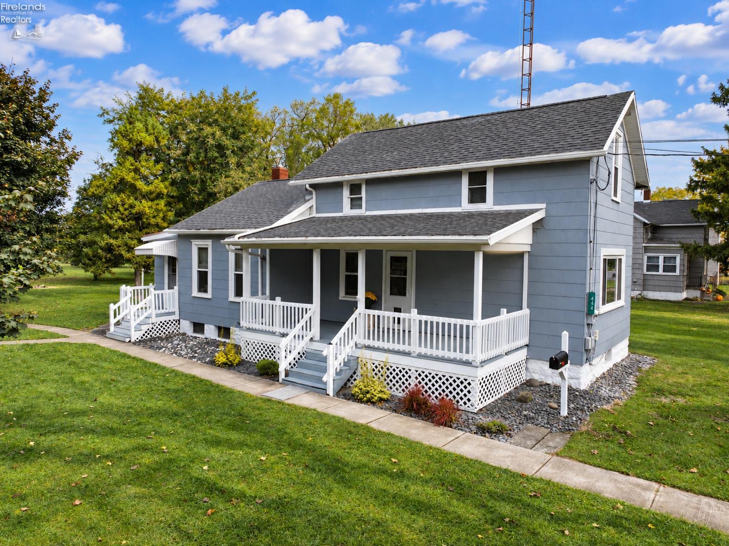 434 White Road