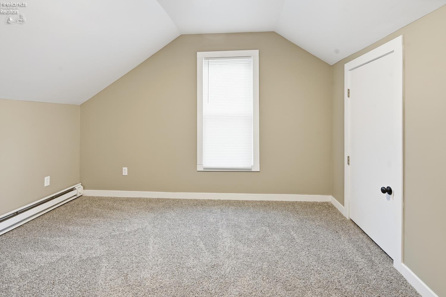 434 White Road