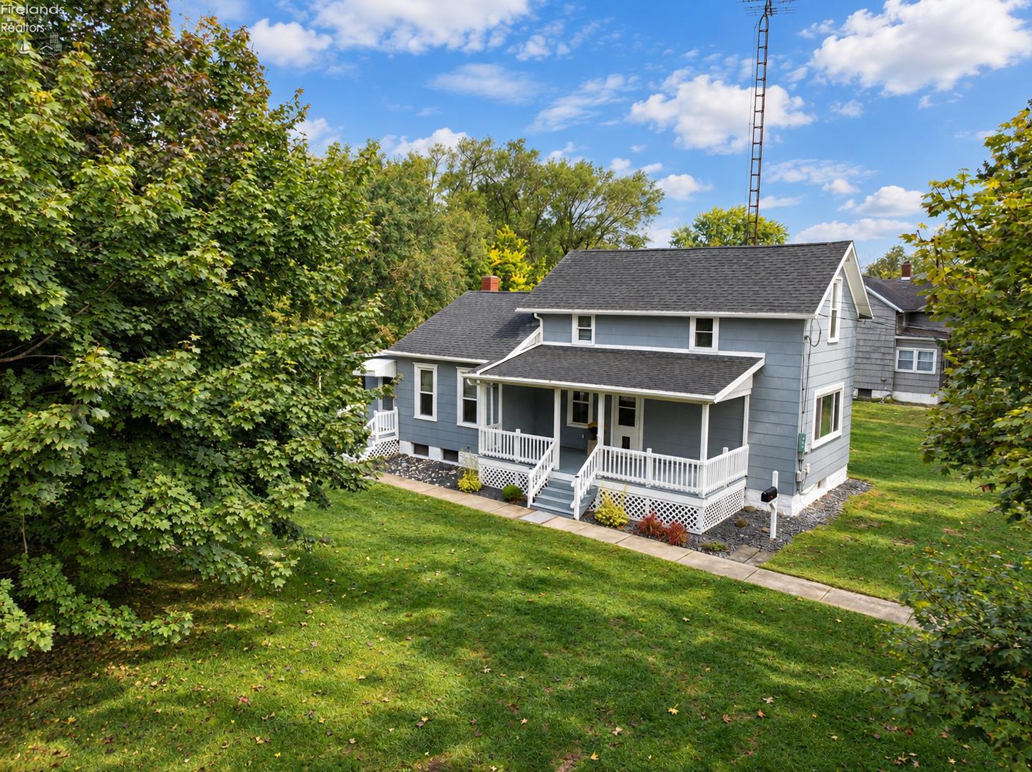434 White Road