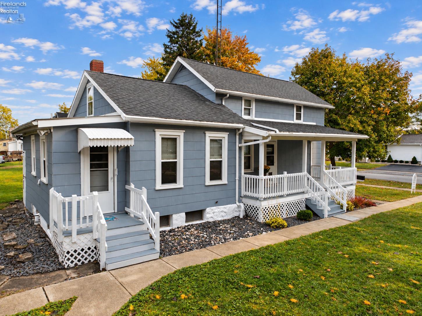 434 White Road