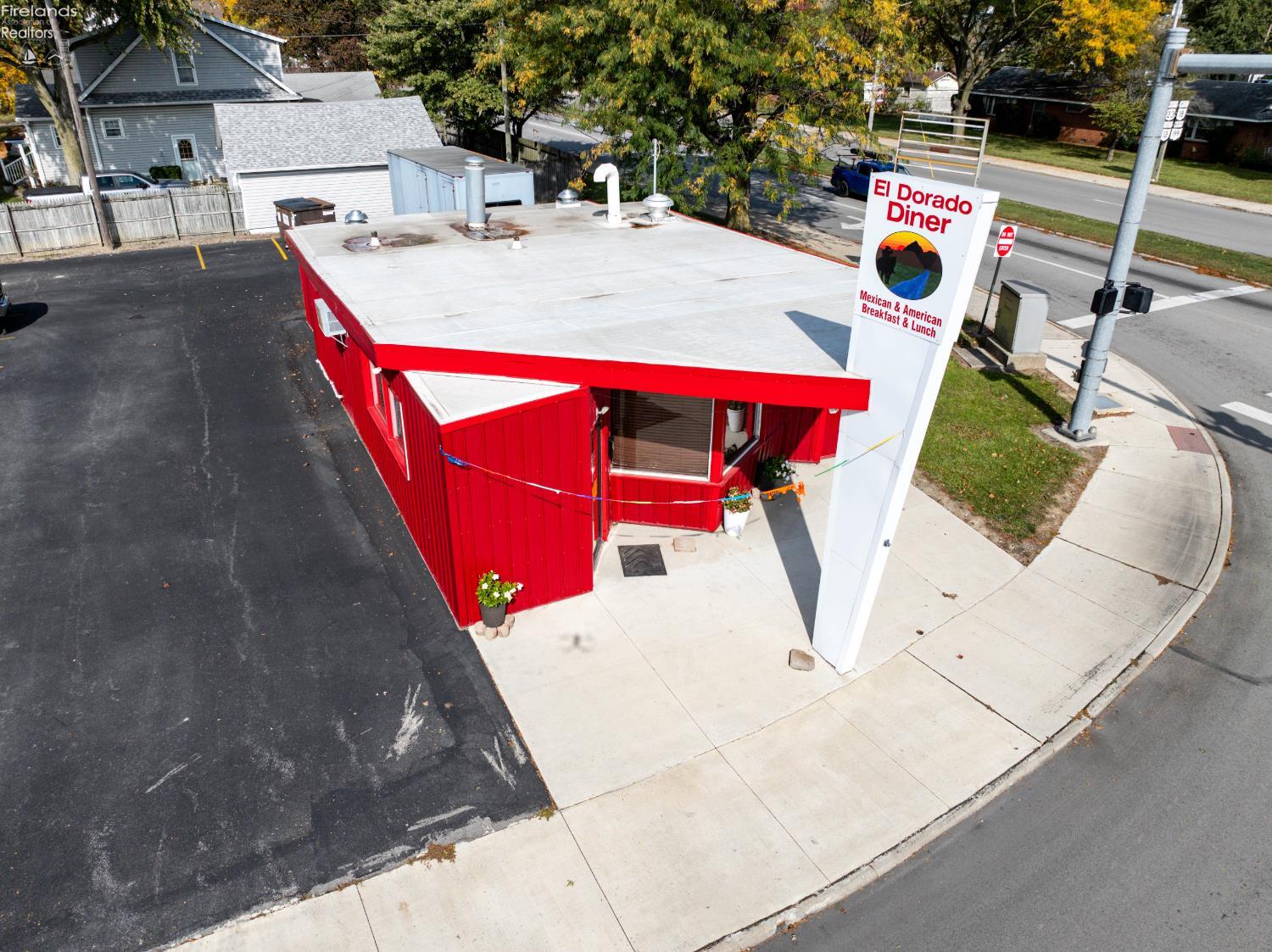 150 W Lytle Street