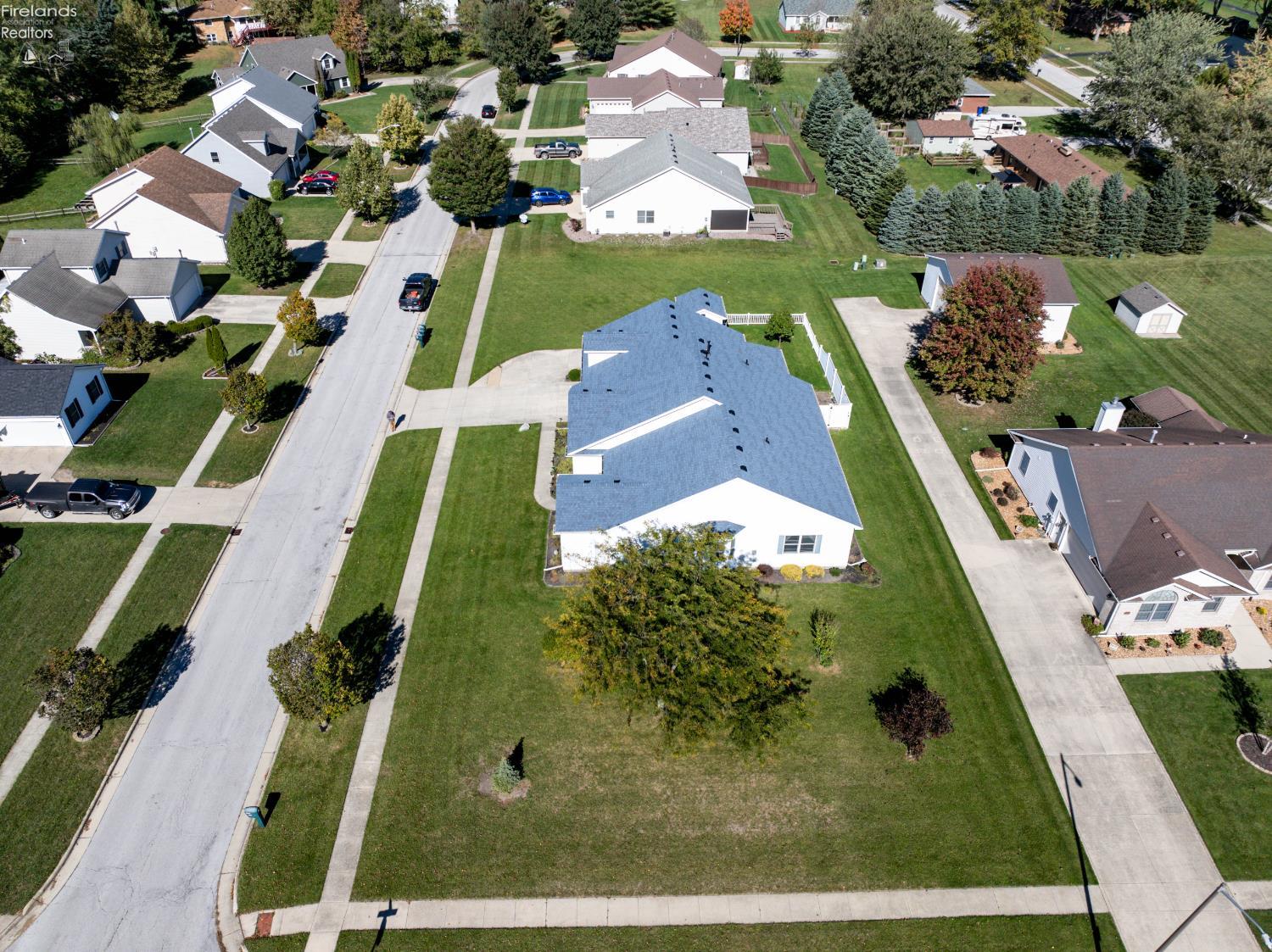 1041 Anna Lane