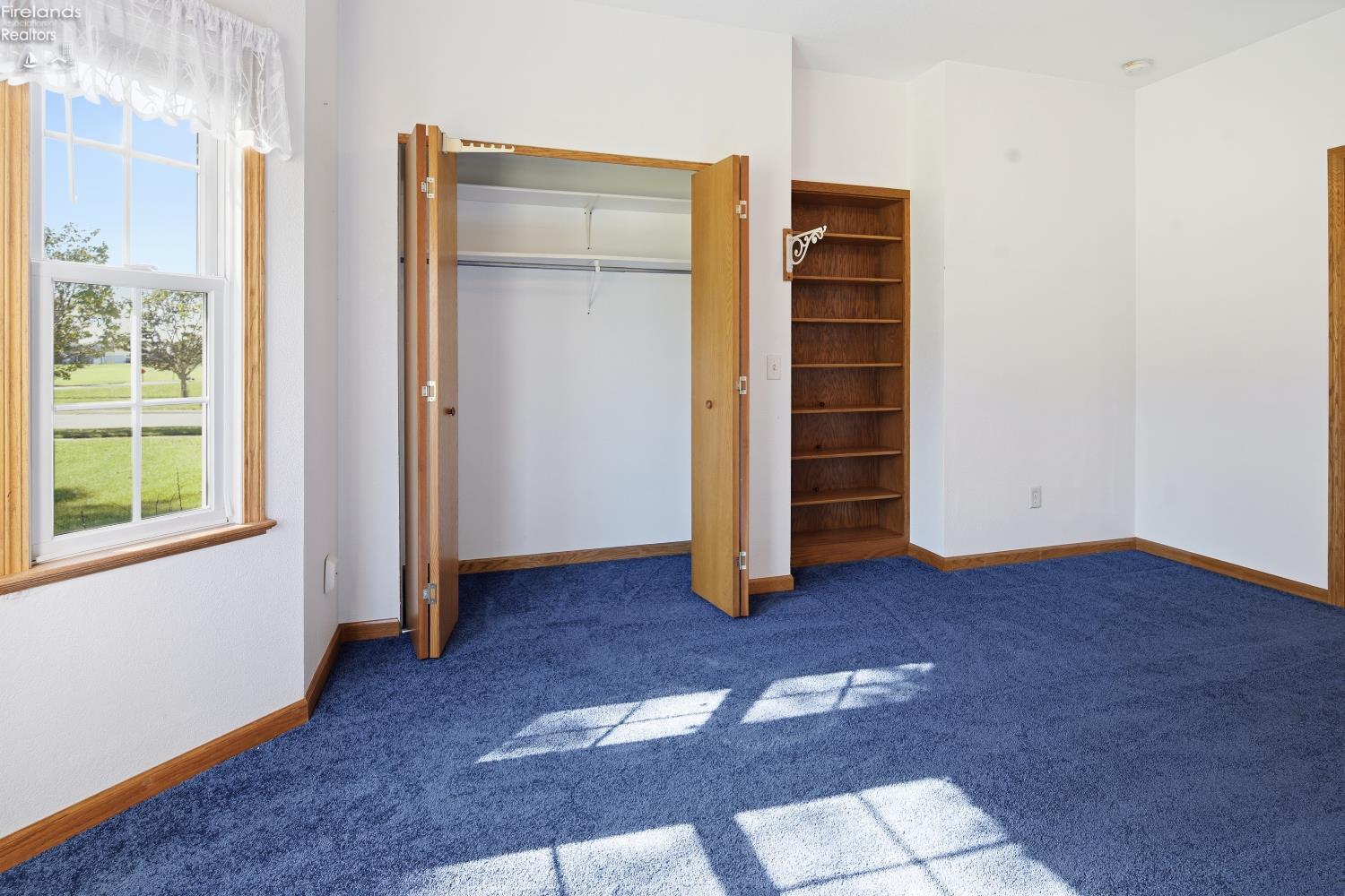 1041 Anna Lane