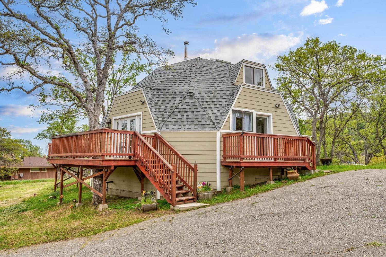 Photo of 41778 Horseshoe Wy in Coarsegold, CA