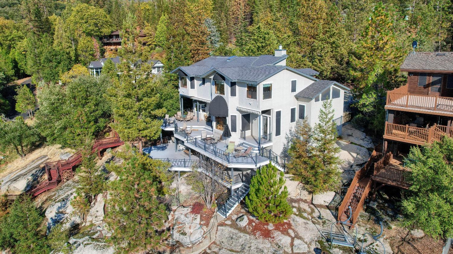 Photo of 38774 Malum Ridge Rd 274 in Bass Lake, CA