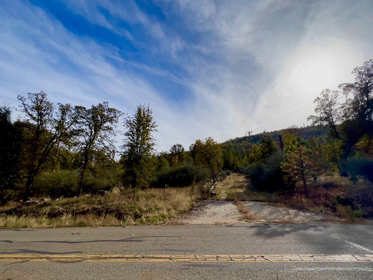 Photo of 5059 Colorado Rd in Midpines, CA