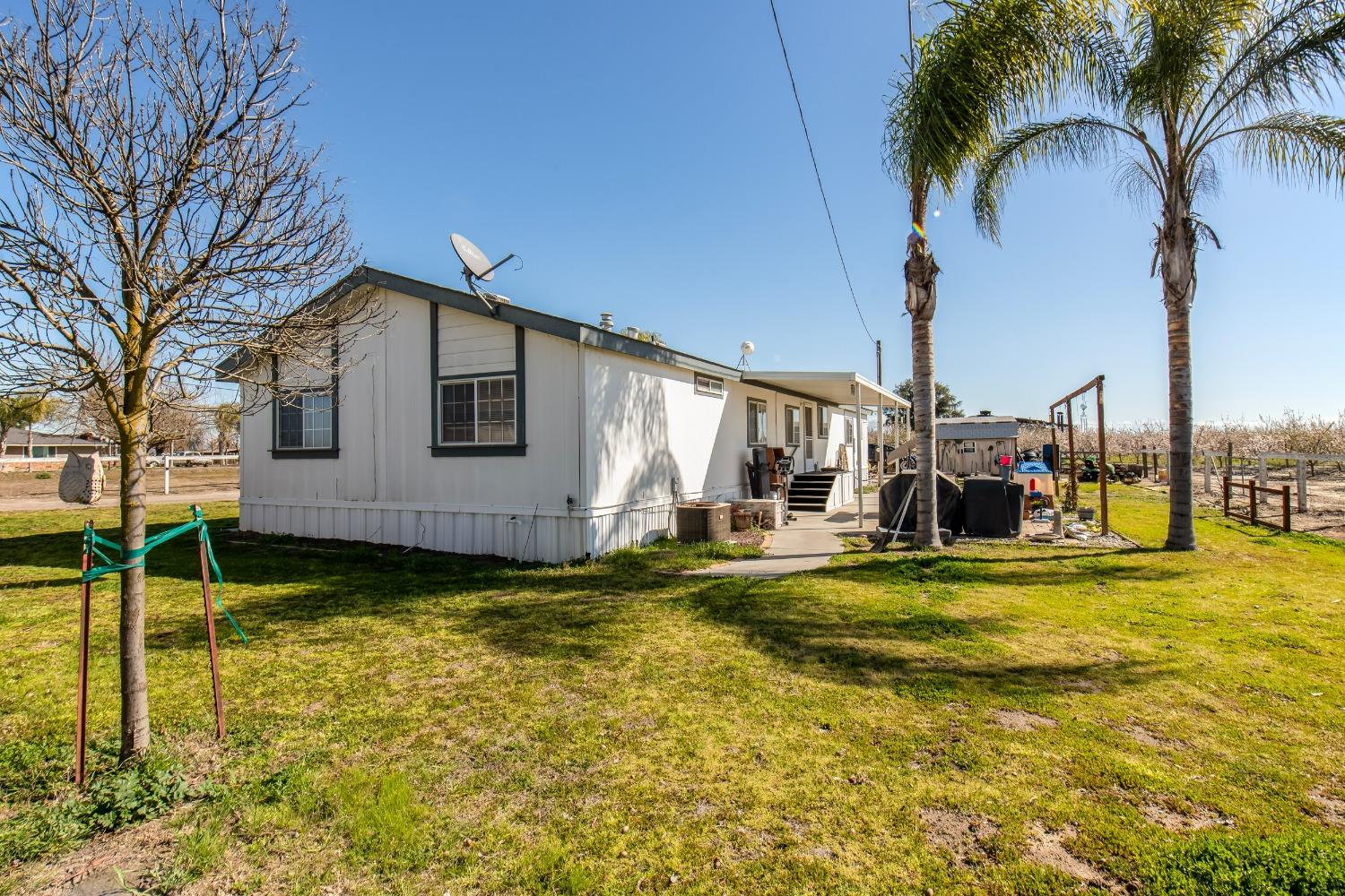 12171 E Huntsman Avenue
