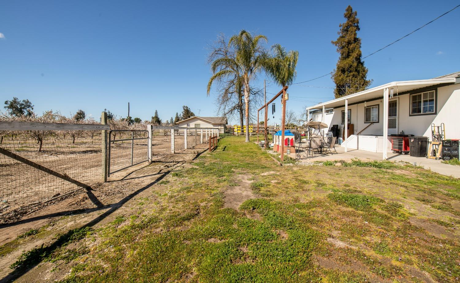 12171 E Huntsman Avenue