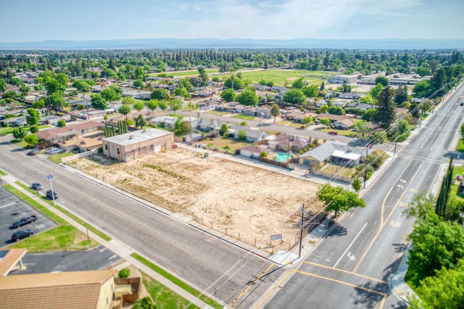 Photo of 1803 Sunset Ave in Madera, CA