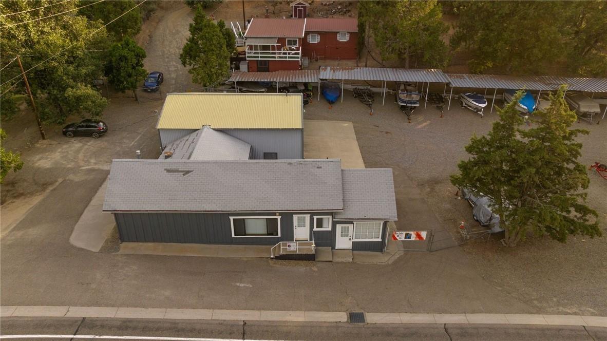 Photo of 41892 Rd 222 in Oakhurst, CA