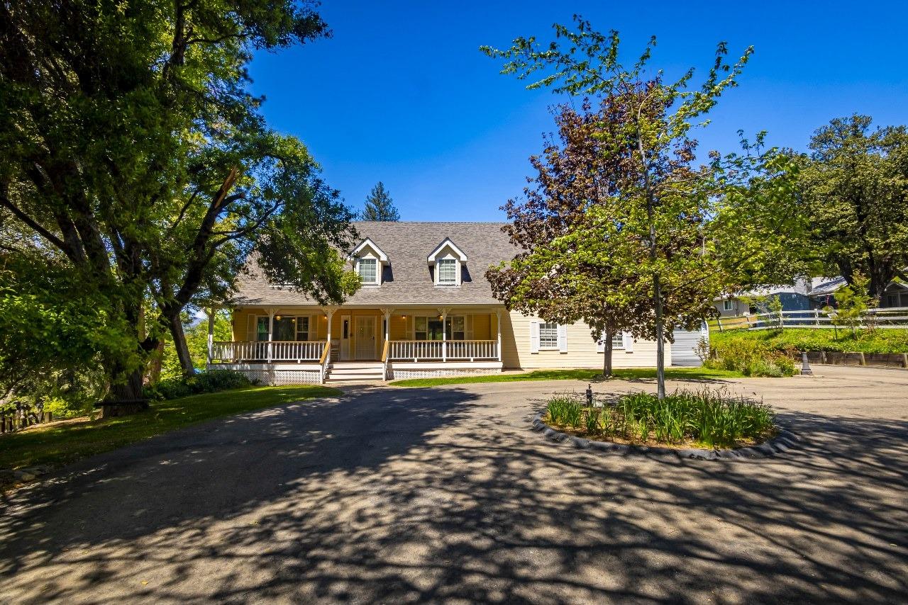 Photo of 51757 Ponderosa Wy in Oakhurst, CA