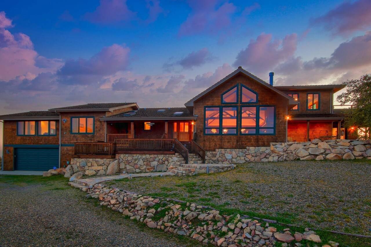 Photo of 3818 Guadalupe Fire Rd in Mariposa, CA