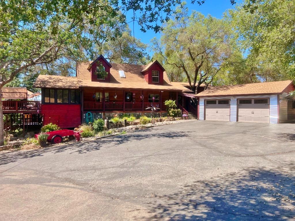 Photo of 28820 Limestone Cir in Coarsegold, CA