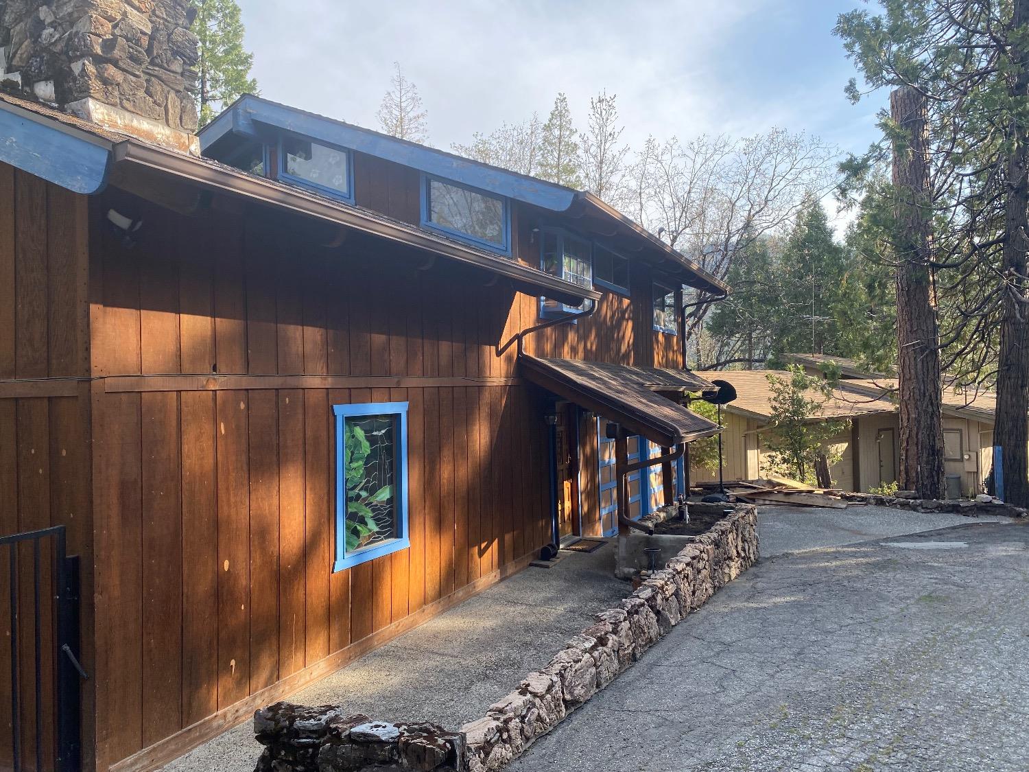 Photo of 39335 Spr in Bass Lake, CA