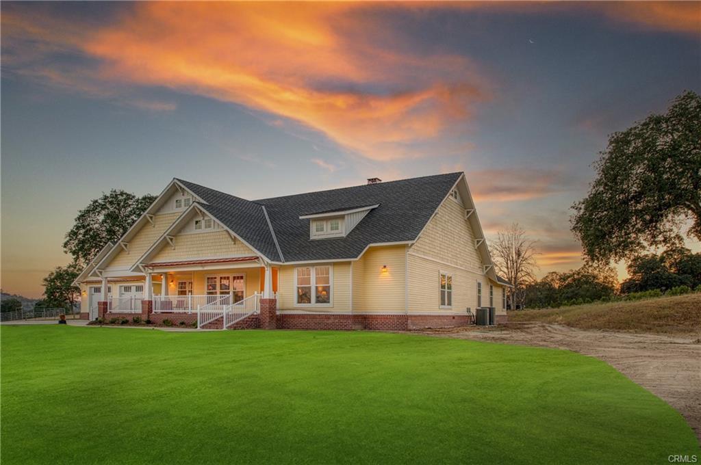Photo of 35288 Quail Oak Rd in Auberry, CA