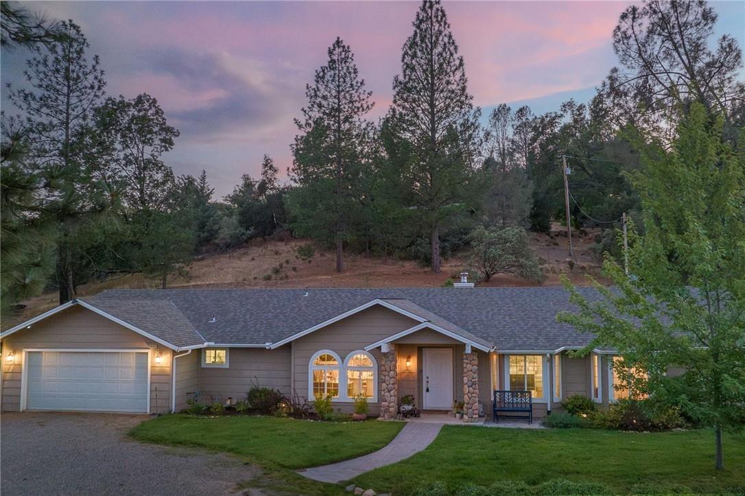 Photo of 56424 Manzanita Lake Dr in North Fork, CA