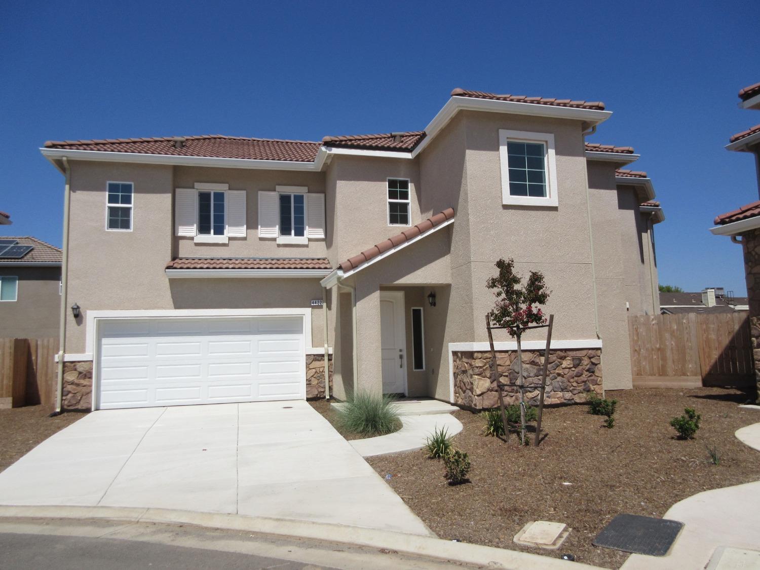 Photo of 4422 W Langden Dr #Lot14 in Fresno, CA
