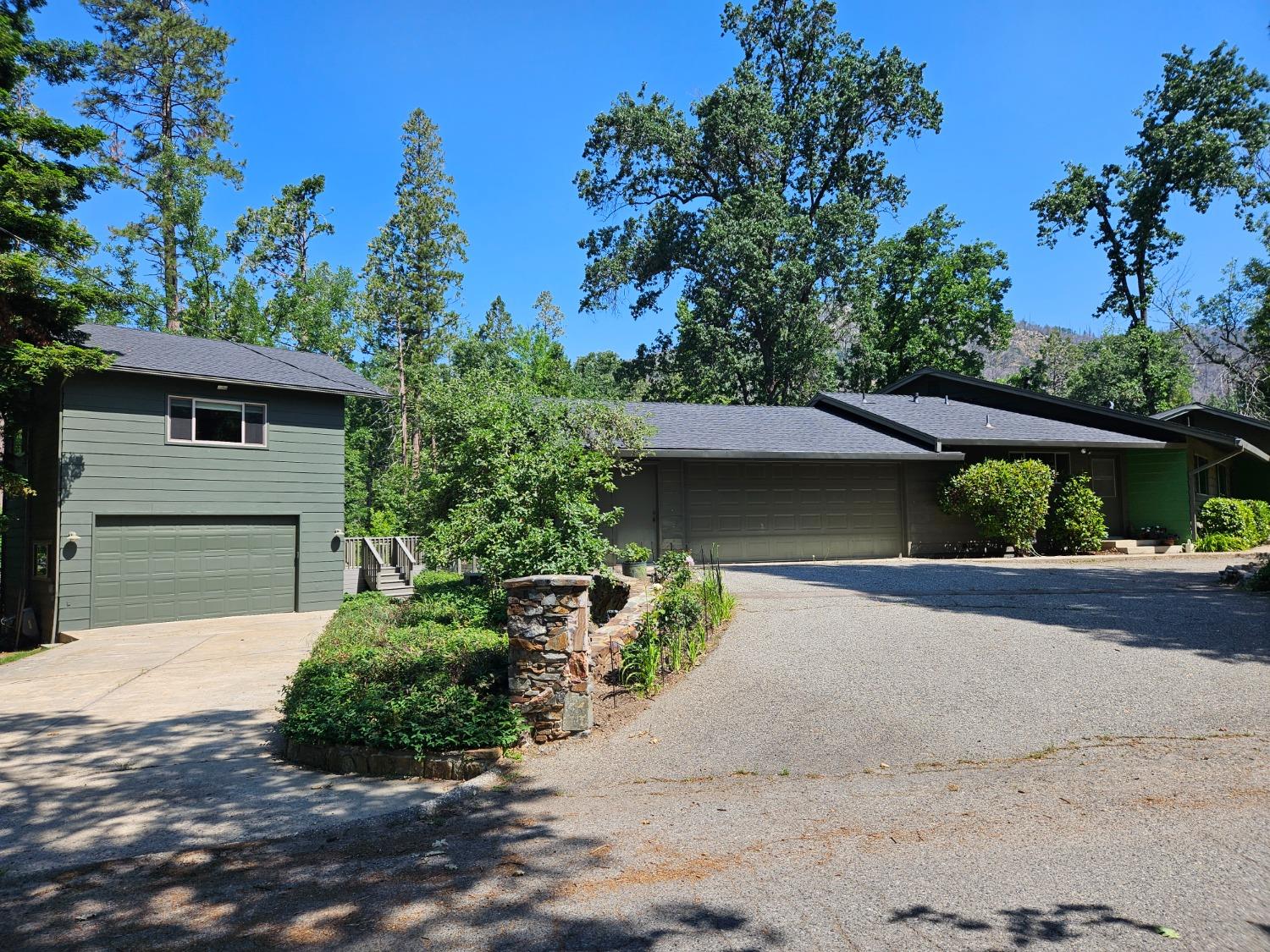 Photo of 59857 Cascadel Dr in North Fork, CA