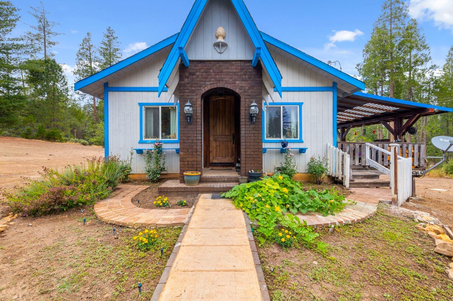 Photo of 6348 K Rd in Coulterville, CA