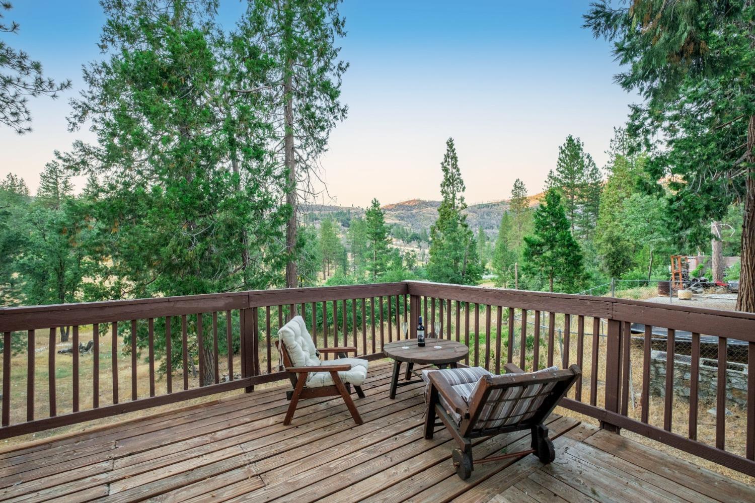 Photo of 34065 Shaver Springs Rd in Auberry, CA