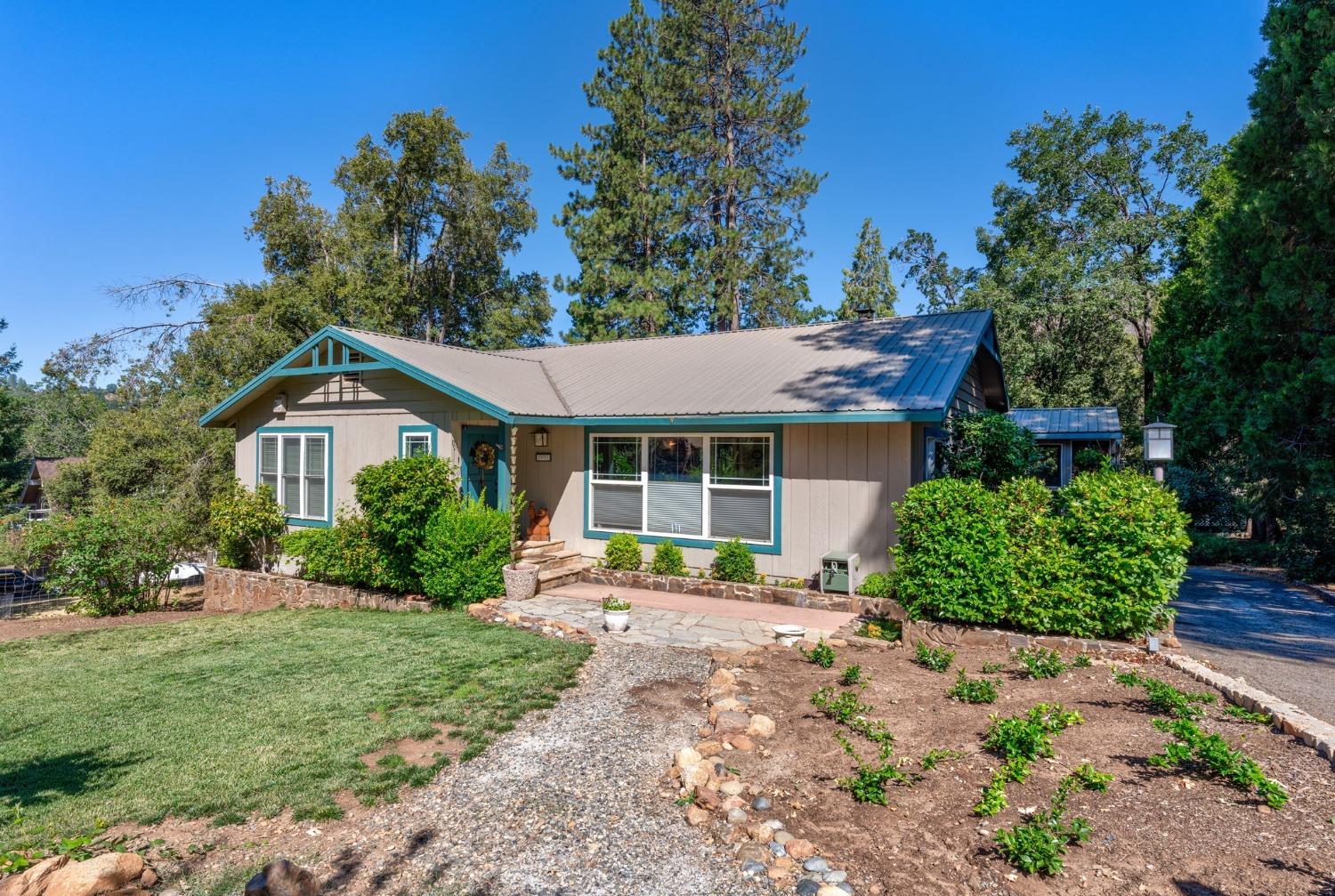 Photo of 59971 N Cascadel Dr in North Fork, CA