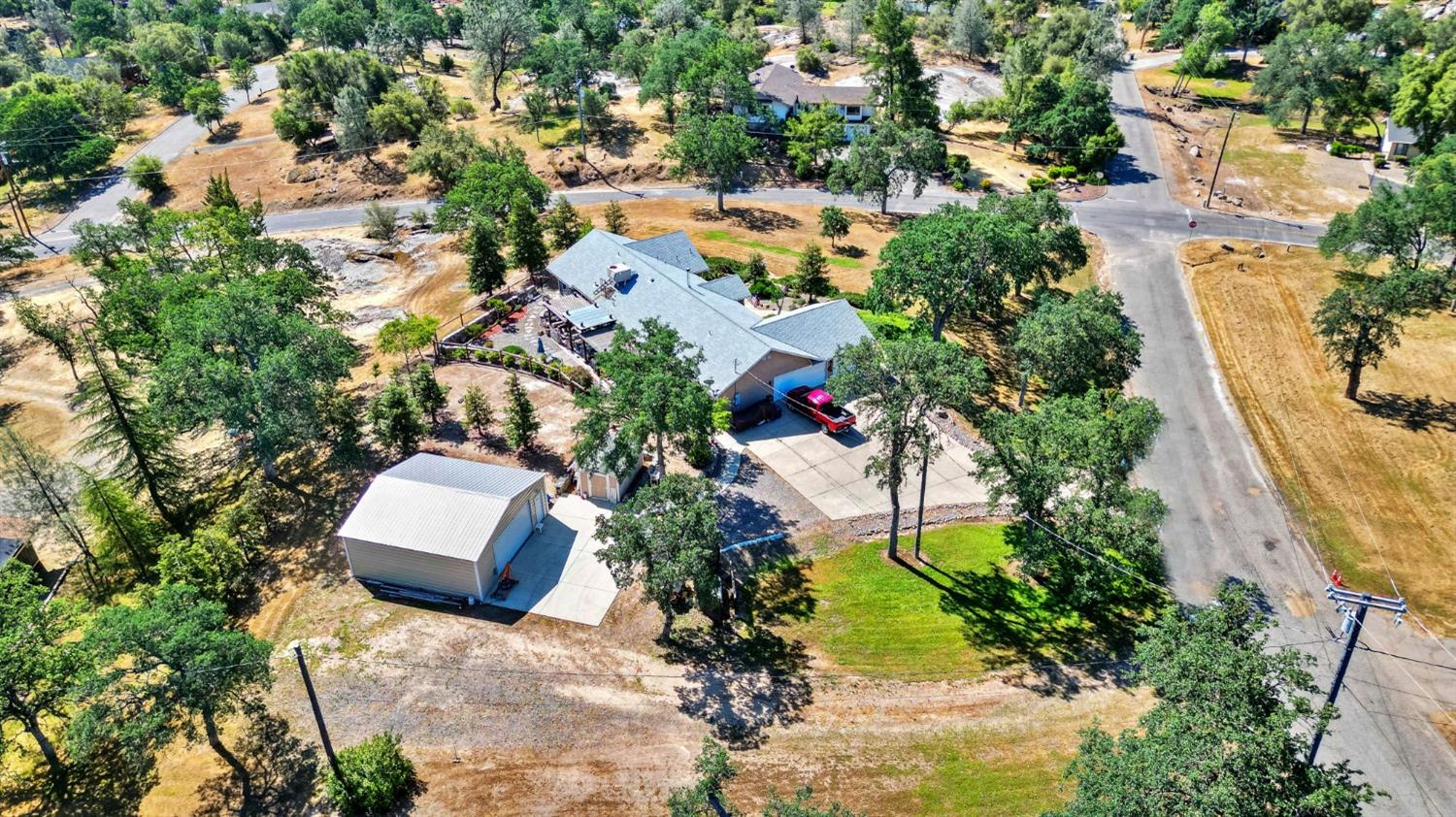 Photo of 29025 Acorn Ct in Coarsegold, CA