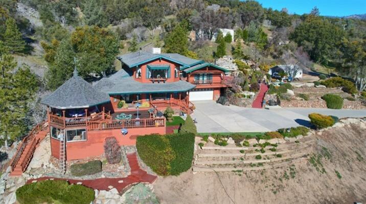 Photo of 43534 Getaway Ln in Ahwahnee, CA
