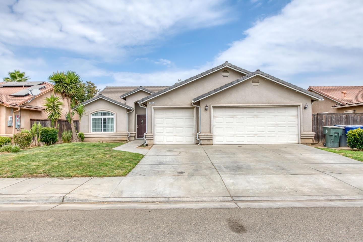 Photo of 731 San Andrea Ave in Madera, CA
