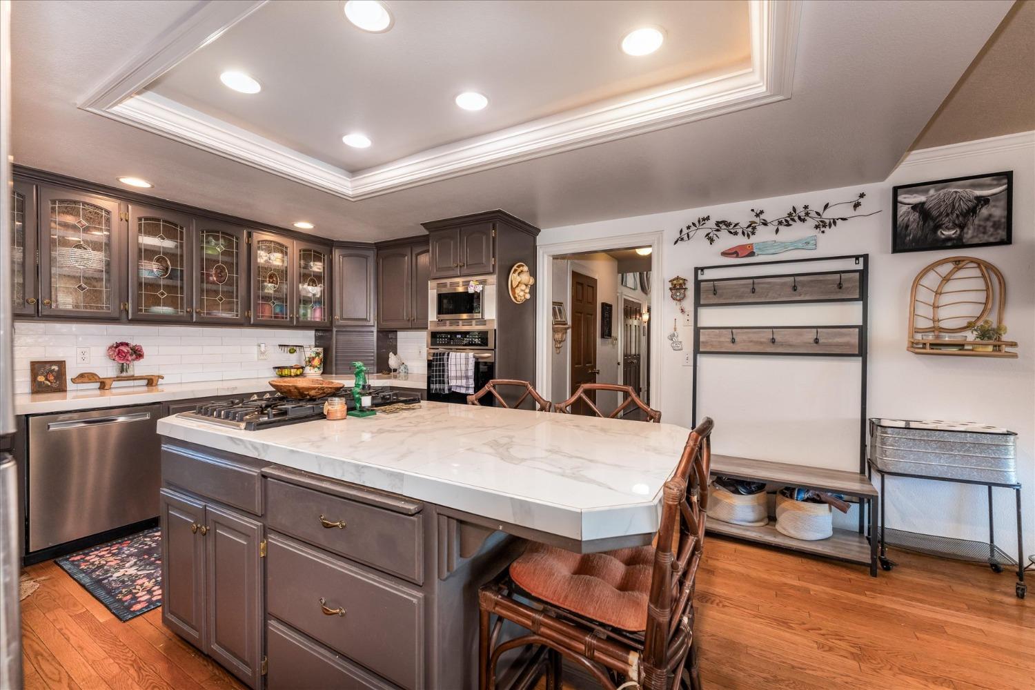 Photo of 30030 Horseshoe Dr in Coarsegold, CA