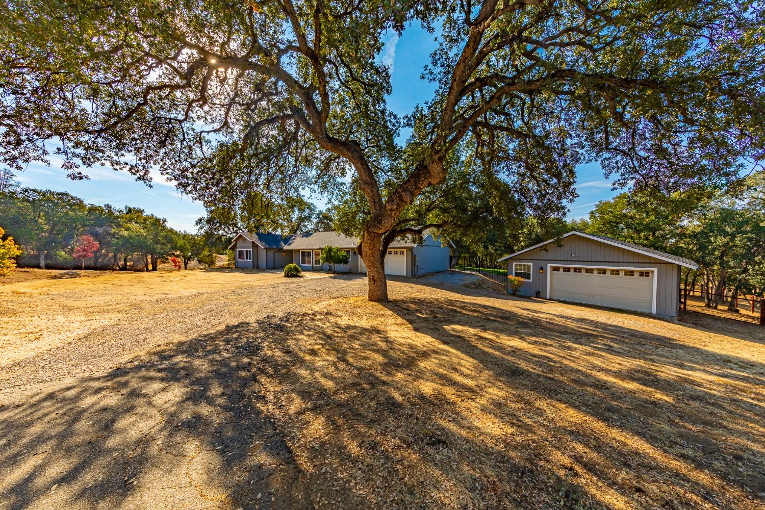 Photo of 47452 Veater Ranch Rd in Coarsegold, CA