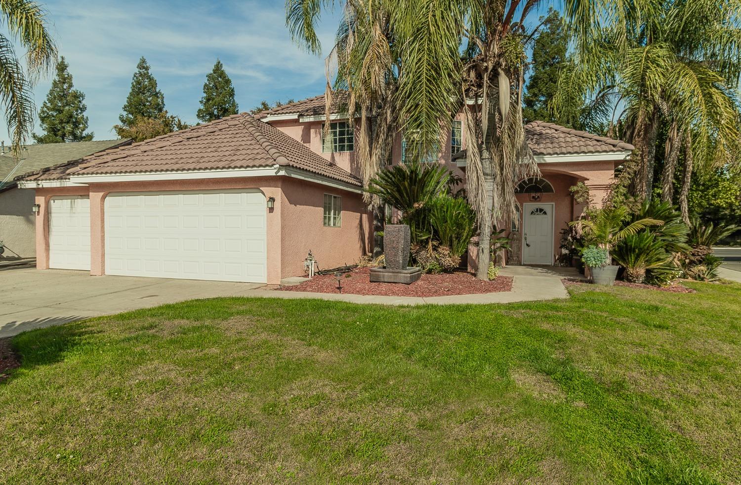 Photo of 6326 N Selland Ave in Fresno, CA
