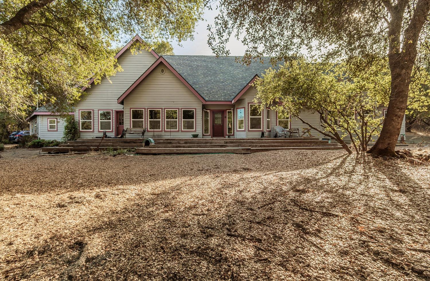 Photo of 47684 Willow Pond Wy in Coarsegold, CA