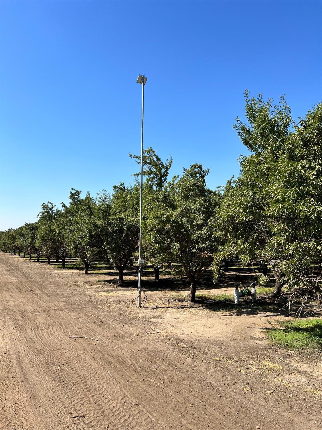 Photo of 0 Ave 14 in Madera, CA