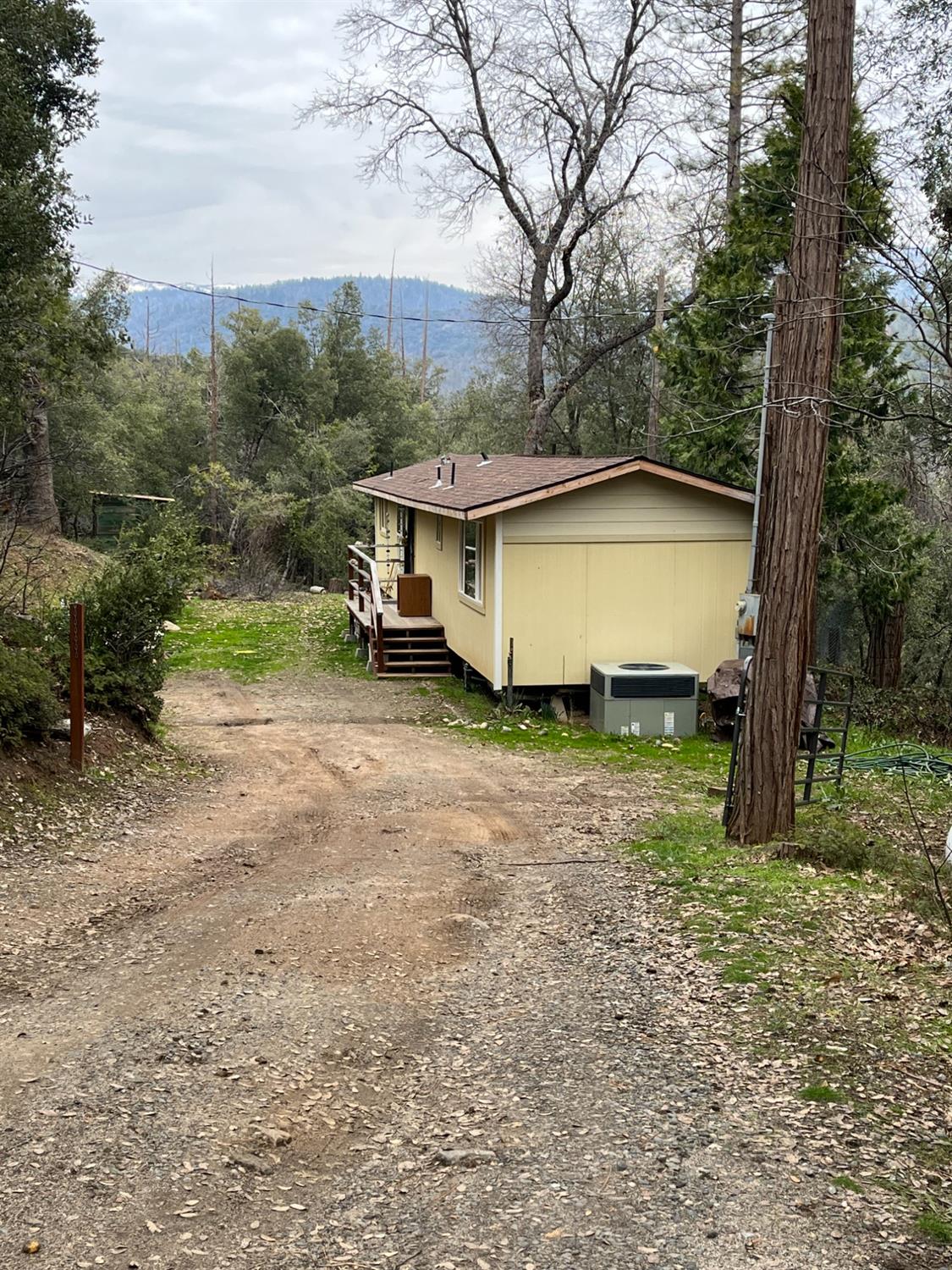 Photo of 35197 Rd 222 in North Fork, CA