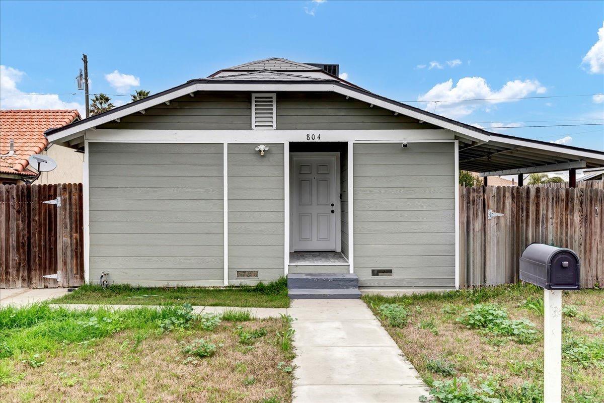 Photo of 804 Sherman Ave in Corcoran, CA