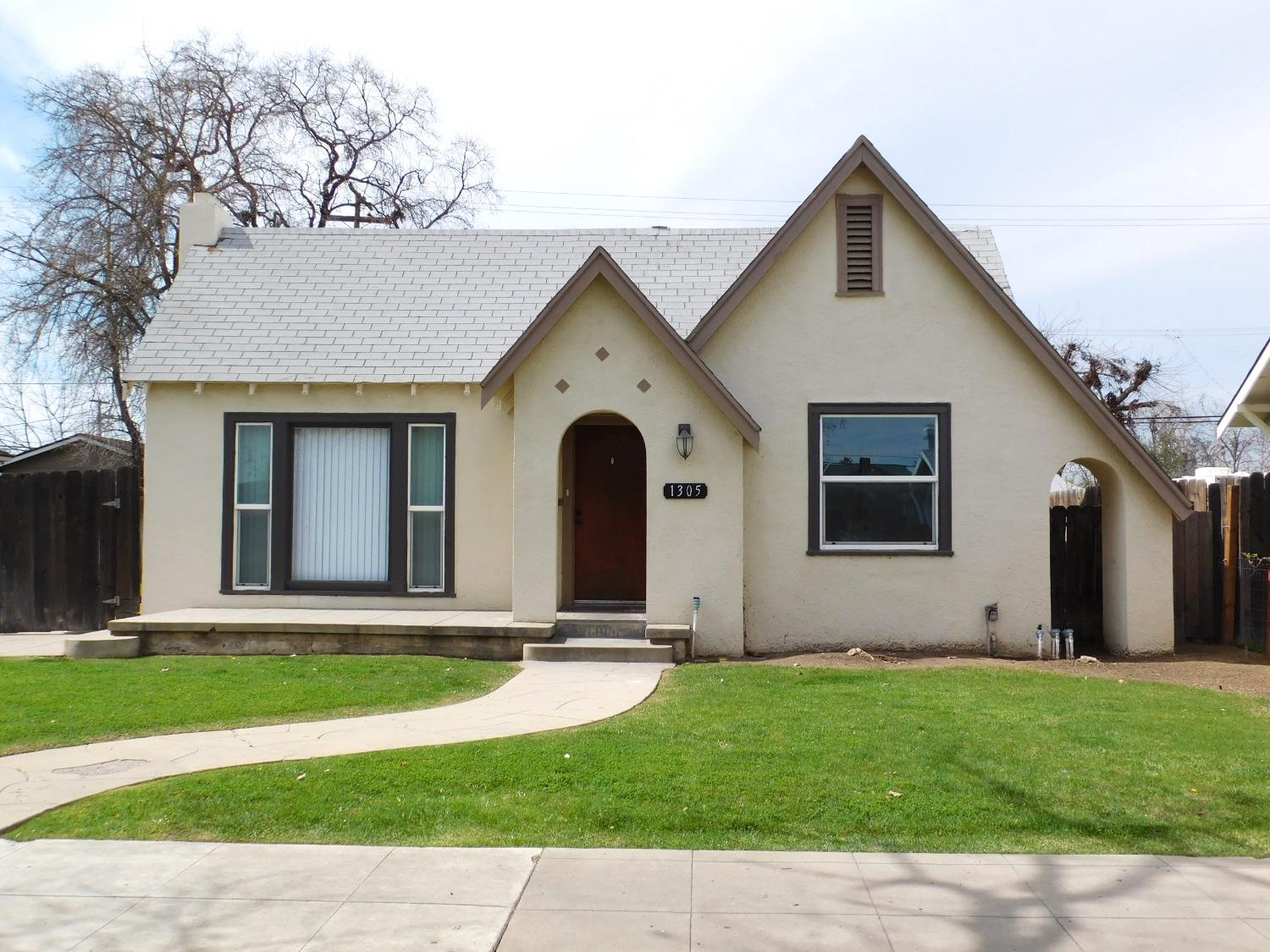 Photo of 1305 N Ferger Ave in Fresno, CA