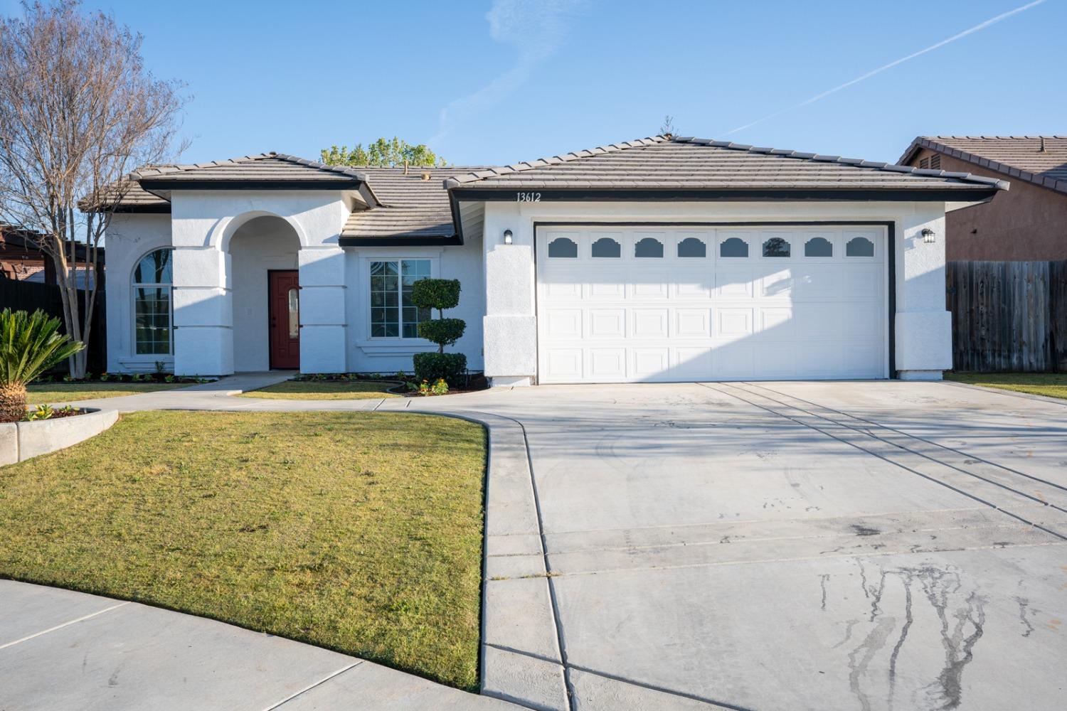 Photo of 13612 Dromore in Bakersfield, CA