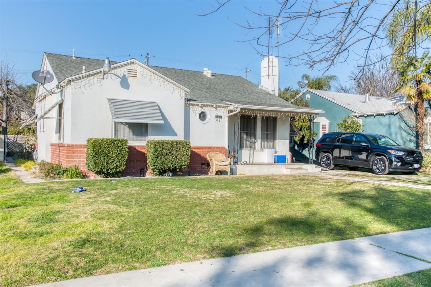 Photo of 3881 E Orleans Ave in Fresno, CA