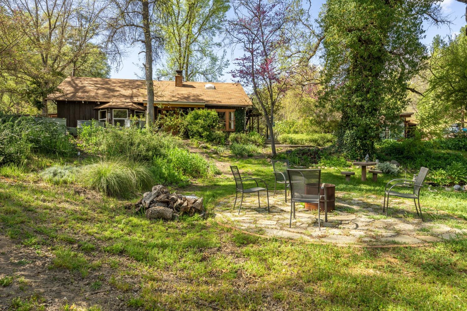 Photo of 27828 Tunoi Pl in North Fork, CA