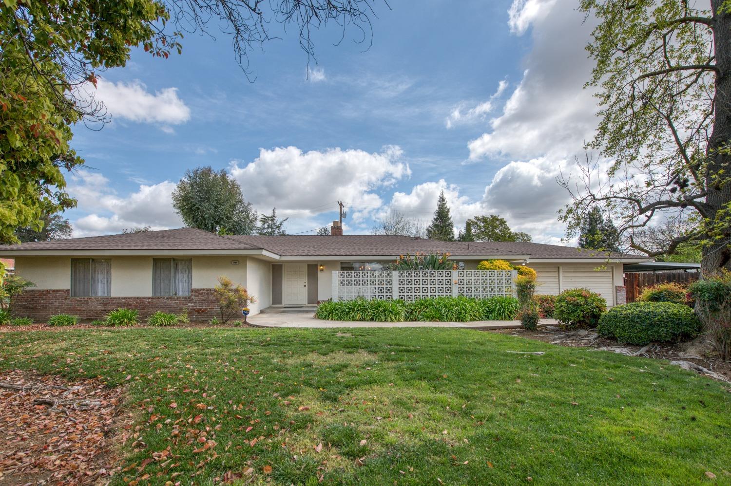 Photo of 5766 N Pleasant Ave in Fresno, CA
