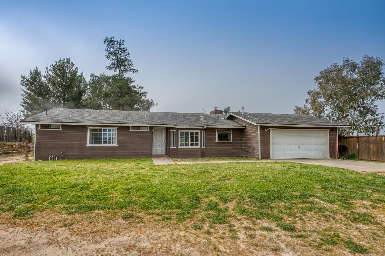 Photo of 8326 Rabbit Hollow Pl in Paso Robles, CA