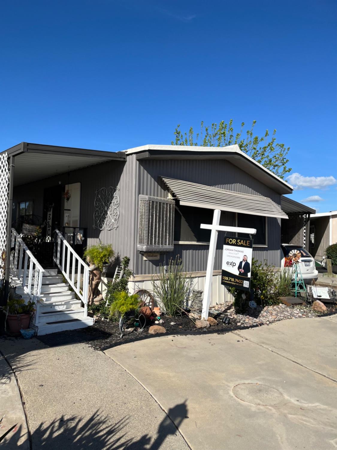 Photo of 1218 E Cleveland Ave #153 in Madera, CA