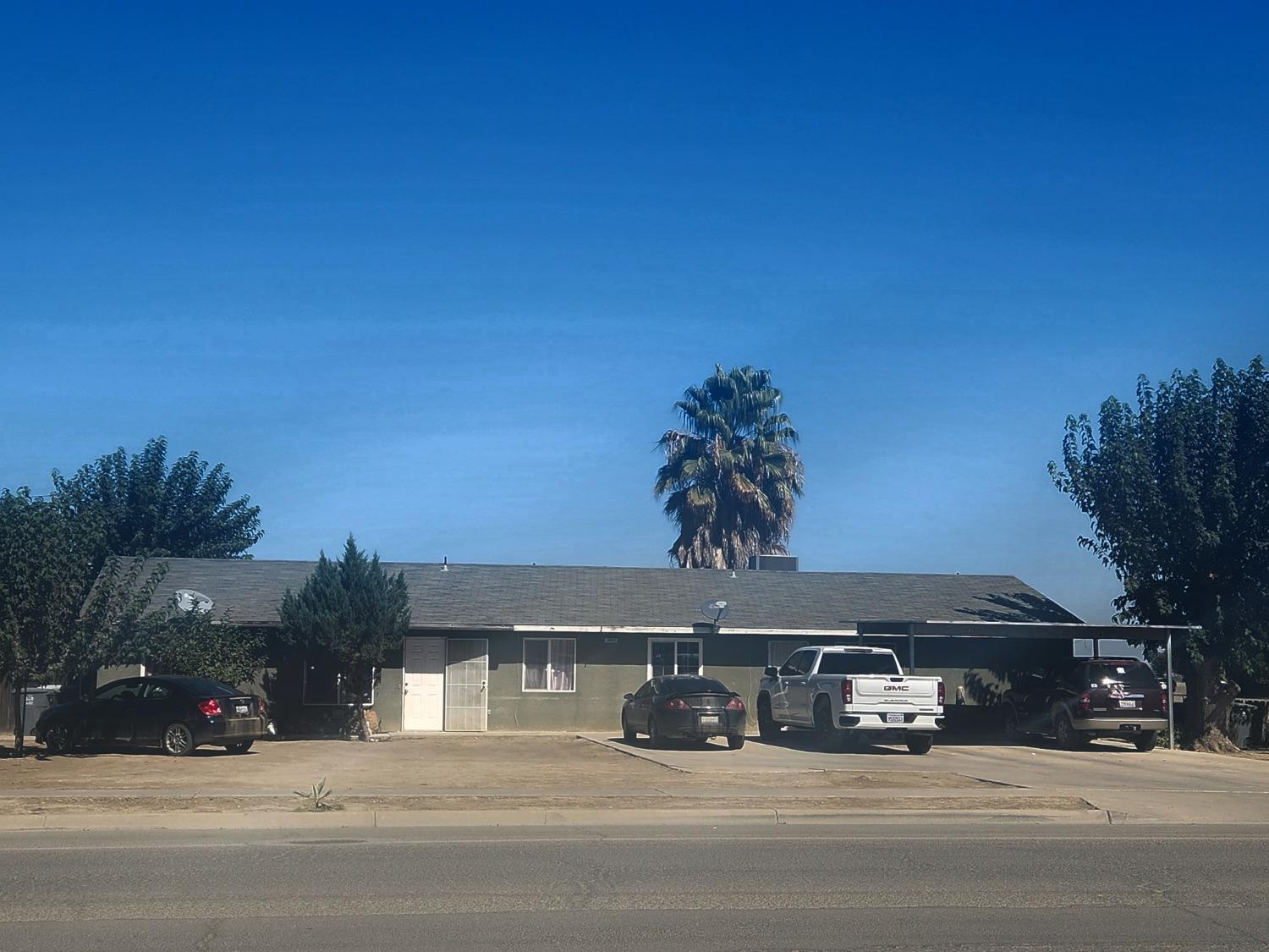 Photo of 16682 W Palmer Ave in Huron, CA