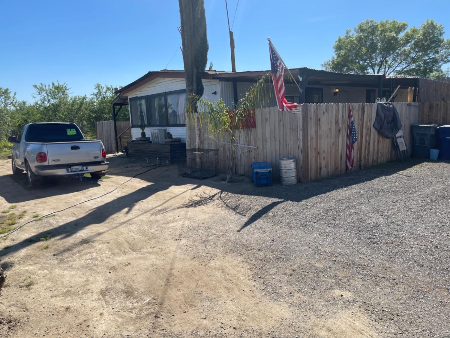 Photo of 13802 Rd 19 in Madera, CA